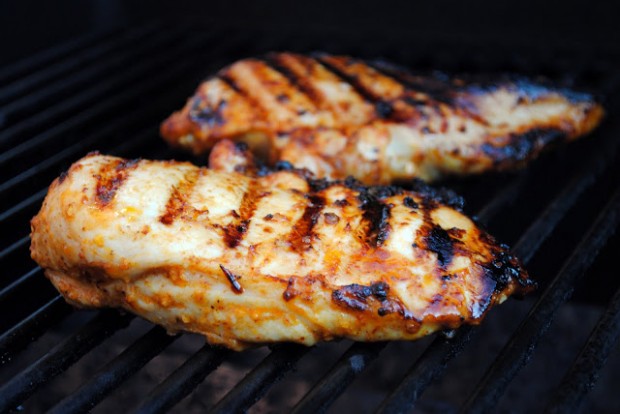 Chipotle Chicken Marinade l SimplyScratch.com