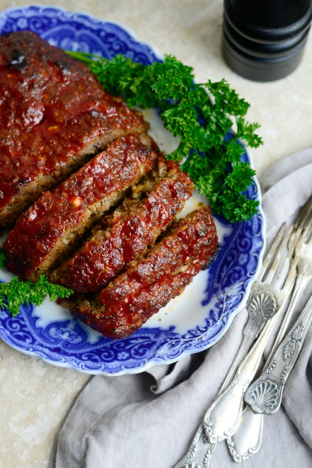 Homestyle Meatloaf l SimplyScratch.com