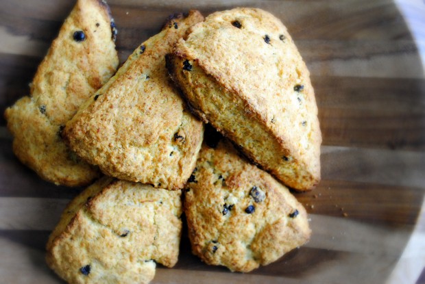 Orange Currant Scones l SimplyScratch.com