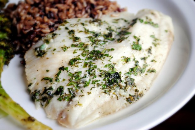 Easy Lemon Garlic Tilapia l SimplyScratch.com