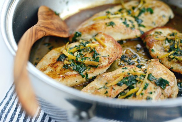 seared chicken breast with lemon herb pan sauce l SimplyScratch.com 