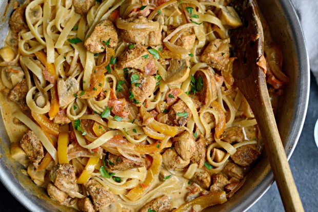 Cajun Chicken Pasta l SimplyScratch.com