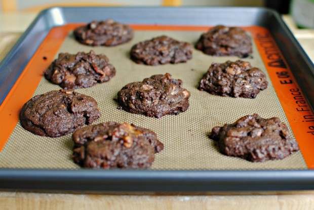 Double Chocolate Chip Bacon Cookies l SimplyScratch.com
