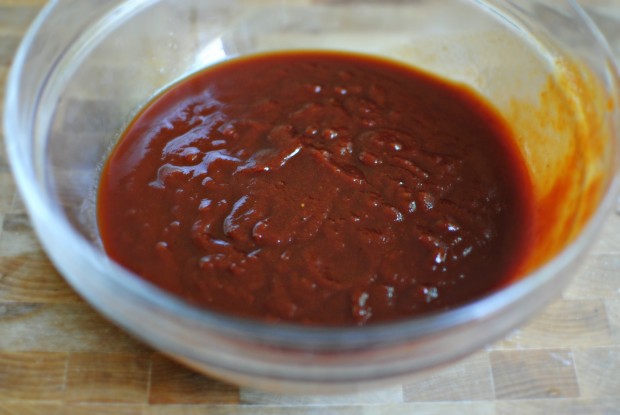 Honey Whiskey Barbecue Sauce l SimplyScratch.com