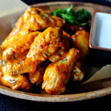 Spicy Garlic Wings & Blue Cheese Dip