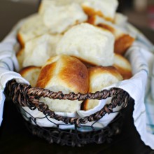 basket-o-rolls