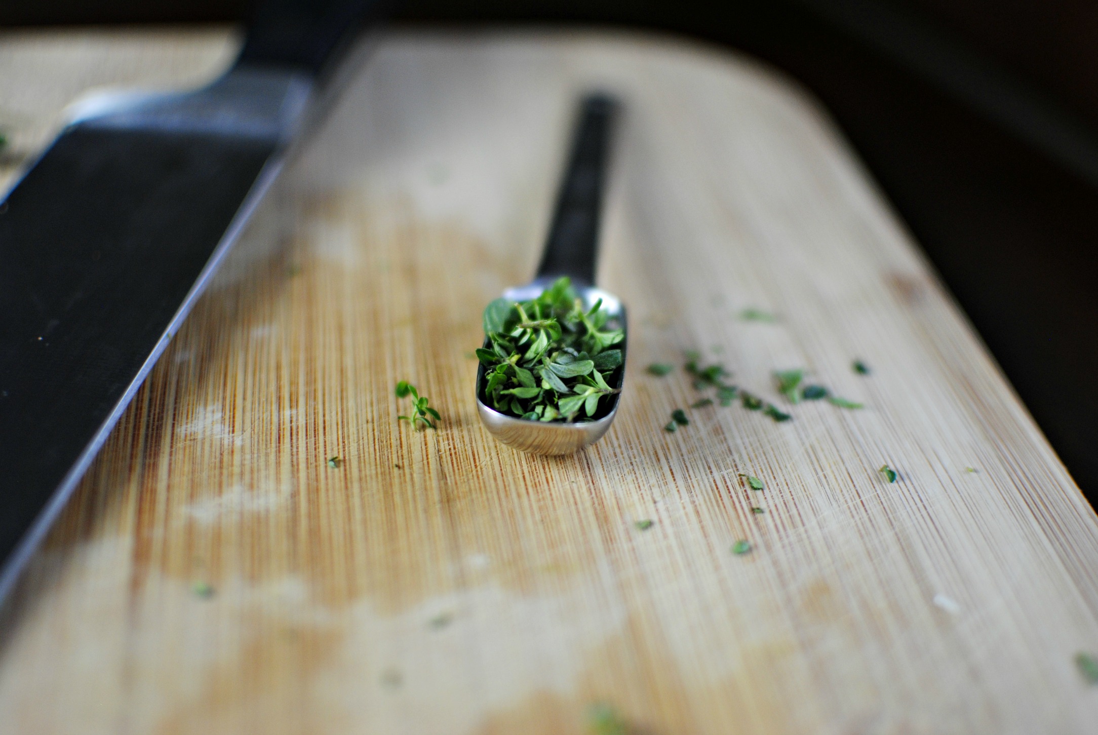 Simply Scratch chopped thyme Simply Scratch