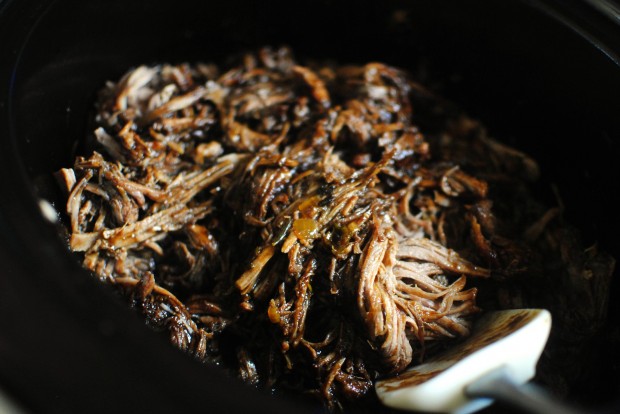 slow cooker balsamic honey pulled pork l simplyscratch.com