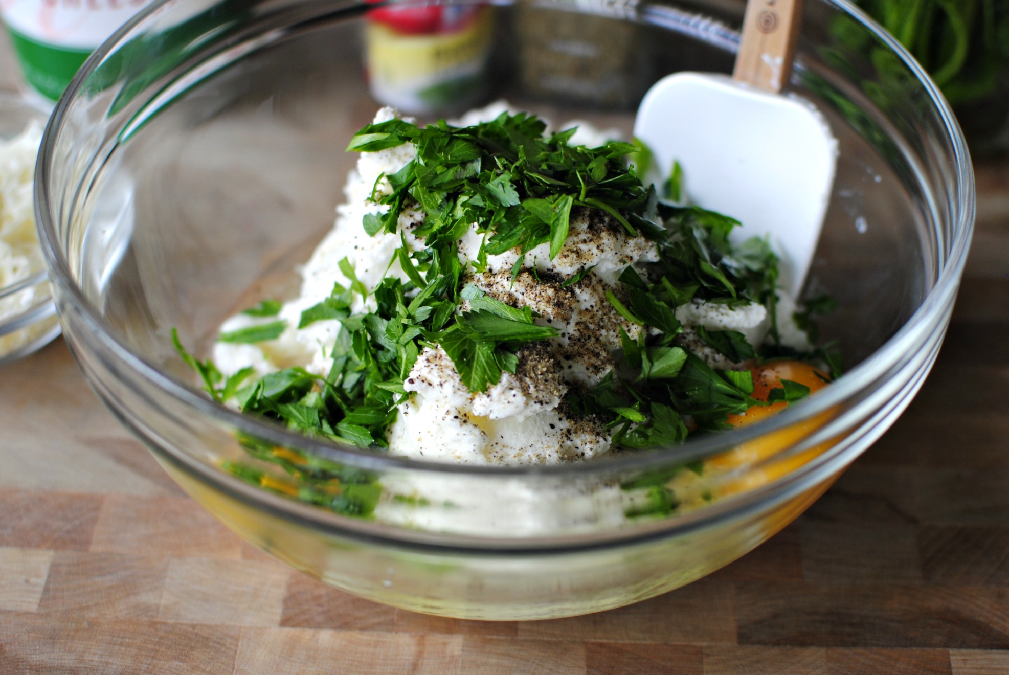 Simply Scratch chopped parsley Simply Scratch