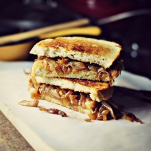 French Onion Soup Grilled Cheese Sandwiches 2