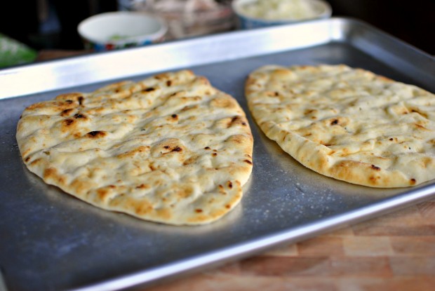 Buffalo Chicken Flat Bread Pizza - Garlic Naans