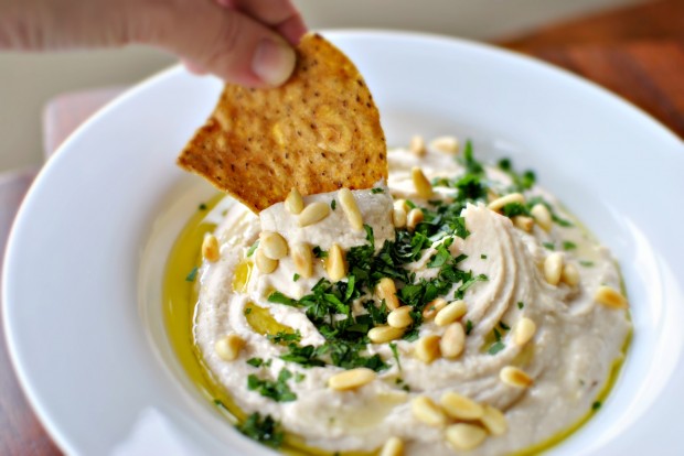 Roasted Lemon White Bean Hummus l SimplyScratch.com