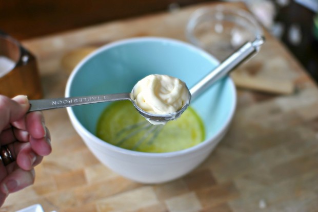 Garlic Parmesan Peppercorn Salad Dressing l SimplyScratch.com