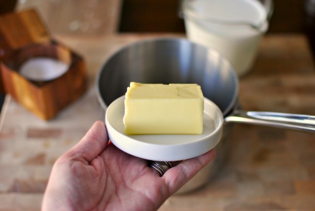 creamy-parmesan-garlic-mashed-potatoes-butter