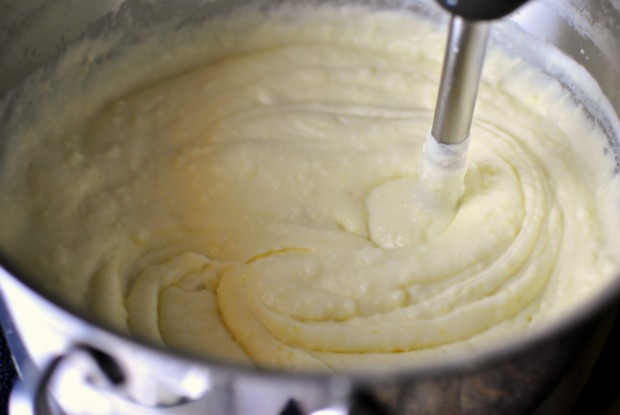 creamy-parmesan-garlic-mashed-potatoes-until-creamy