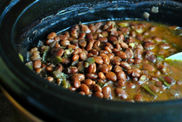 Slow Cooker Refried Beans l SimplyScratch.com