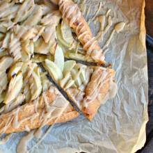 Simple Apple Gallete with a Cheddar Pie Crust - www.SimplyScratch.com