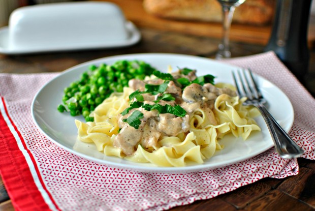 Beef Stroganoff ll www.SimplyScratch.com