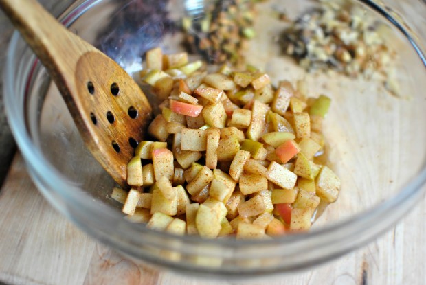 add apples to a bowl