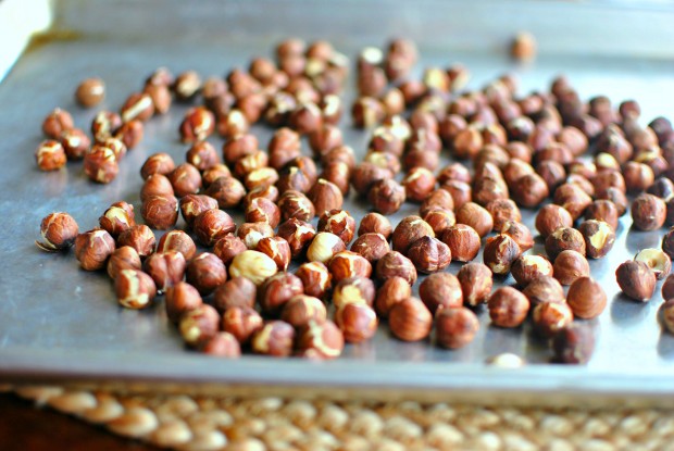 How To Roast and Skin Hazelnuts l SimplyScratch.com