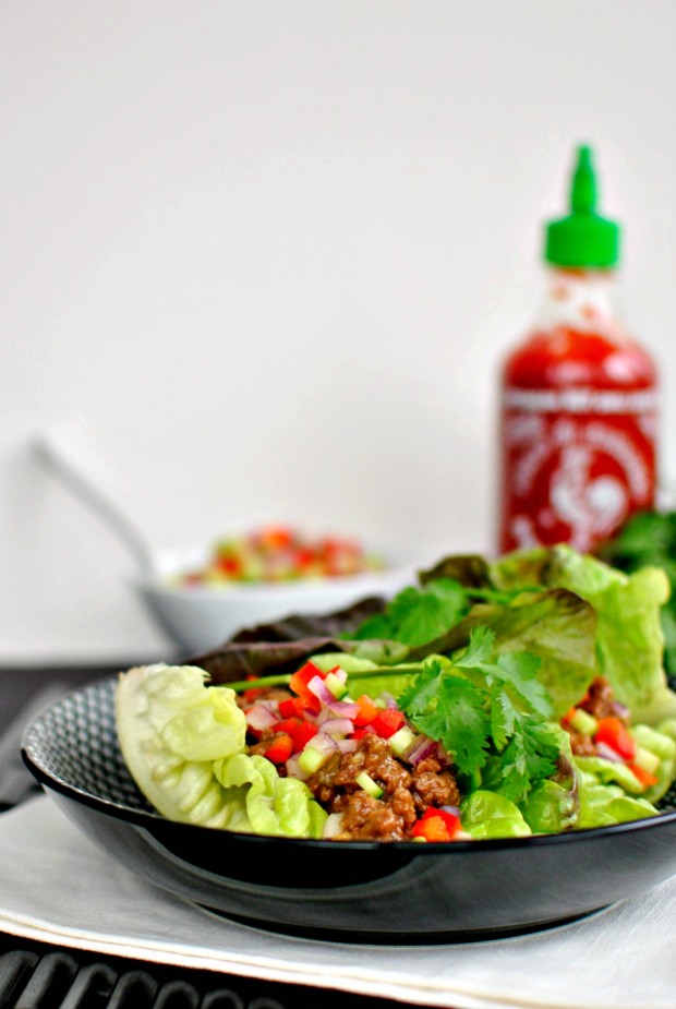Spicy Sriracha Steak Lettuce Wraps ll www.SimplyScratch.com #glutenfree #dairyfree #delicious