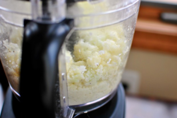 Creamy Whipped Cauliflower Mash - puree