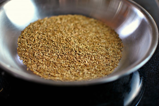 How to Toast and Grind Your Own Spices - toasting (2)
