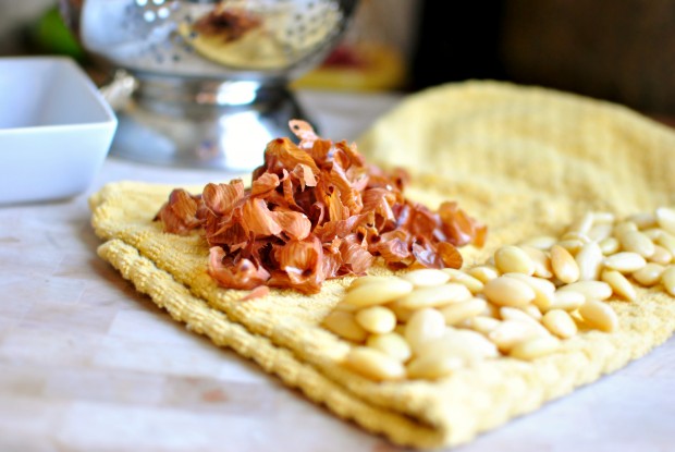 how to blanch almonds almond skins