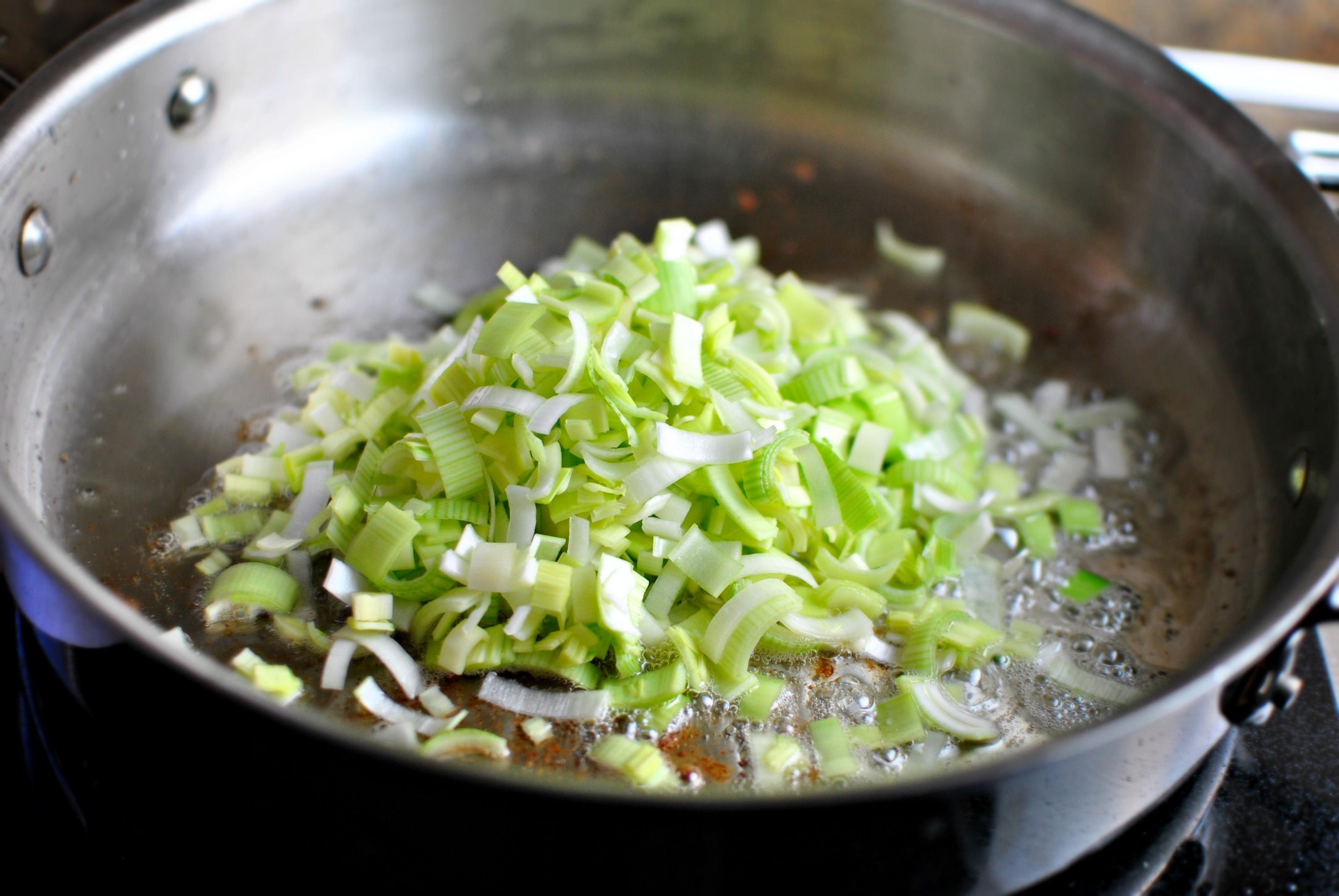 Simply Scratch Creamy Pancetta, Leek and Pea Macaroni and Cheese