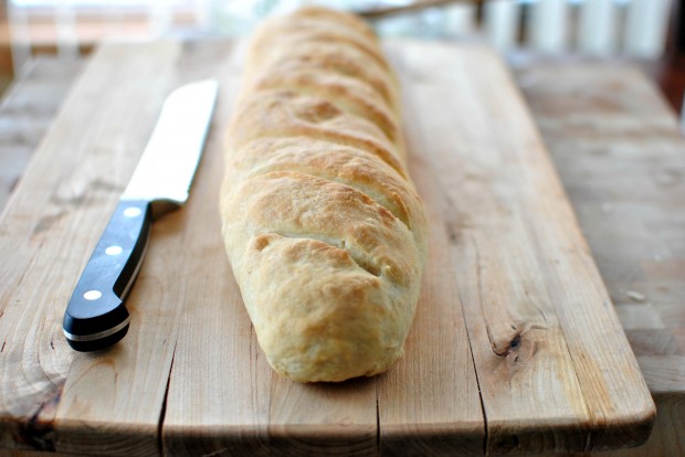 Roasted-Garlic Garlic Bread l www.SimplyScratch.com french loaf