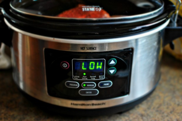 Slowcooker Barbecue Beef Brisket l www.SimplyScratch.com set to low