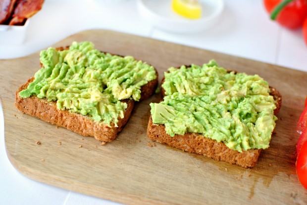 Bacon, Tomato + Avocado Smashed Toast l www.SimplyScratch.com smash it into place