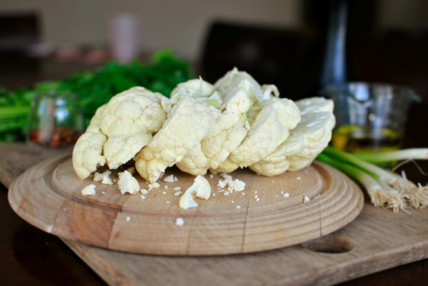 Roasted Cauliflower Steaks with Toasted Walnut + Parsley Pesto l www.SimplyScratch.com slice