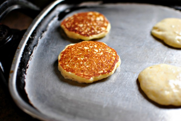 Toasted Cornmeal Pancakes and Honey Butter Maple Syrup l www.SimplyScratch.com flip