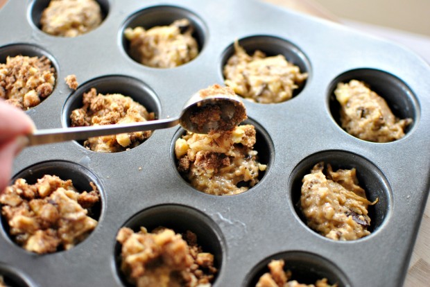 Banana Chocolate Chunk Mini Muffins l www.SimplyScratch.com spoon it over muffins