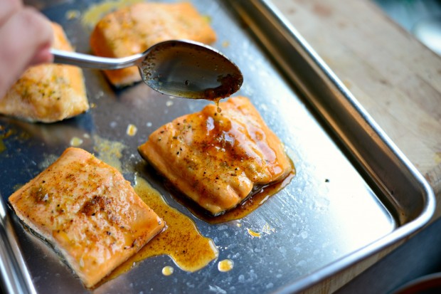 Citrus Salmon + Strawberry Avocado Salsa l www.SimplyScratch.com drizzle