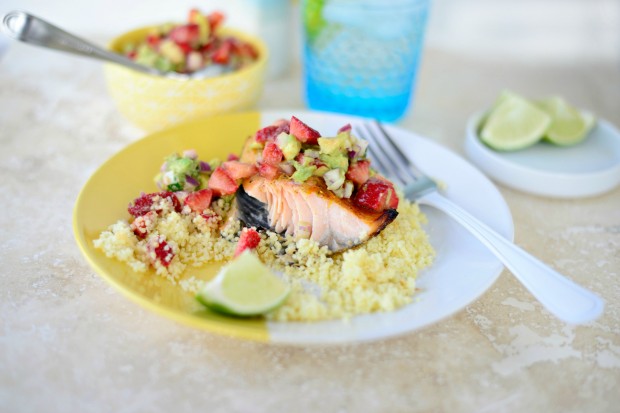 Citrus Salmon + Strawberry Avocado Salsa via www.SimplyScratch.com #seafoodrecipe