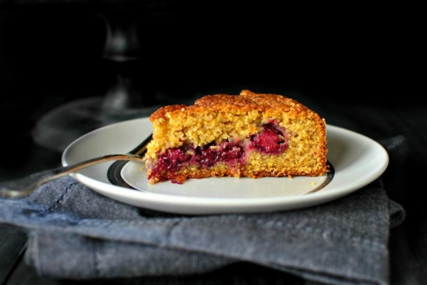 Honey Butter Blackberry + Lemon Polenta Cake via www.SimplyScratch.com #cake