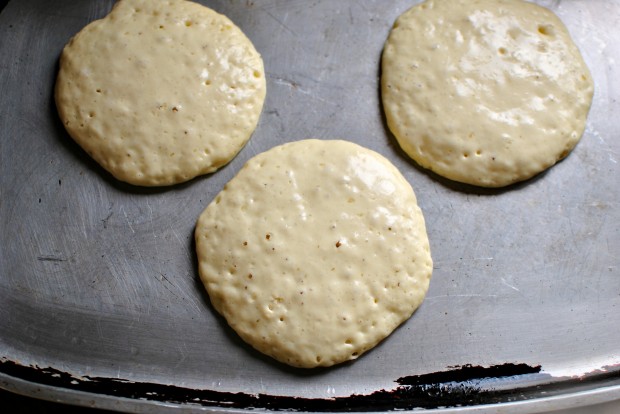 Perfect Buttermilk Pancakes l www.SimplyScratch.com griddle