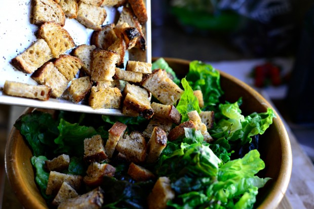 Caesar Salad with Homemade Caesar Dressing and Croutons l www.SimplyScratch.com (29)
