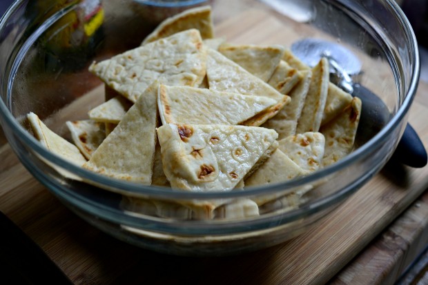 Everything Baked Pita Chips l www.SimplyScratch (7)