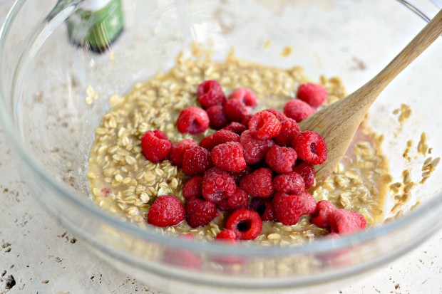 Baked Raspberry Oatmeal with Brown Butter Drizzle l SimplyScratch.com (13)