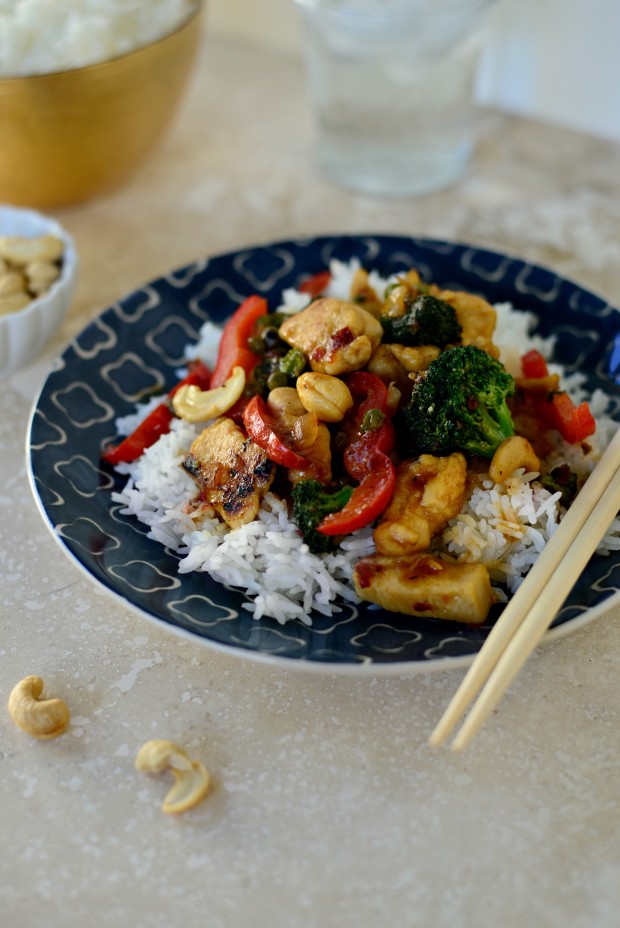 Cashew Chicken Stir-fry l SimplyScratch.com