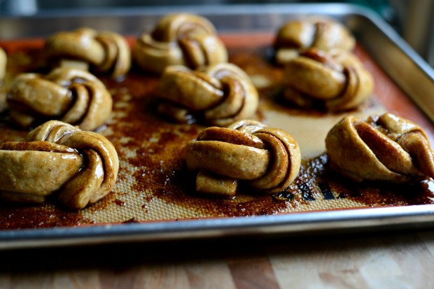 Whole Wheat Salted Pumpkin Spice Knots l SimplyScratch.com (20)