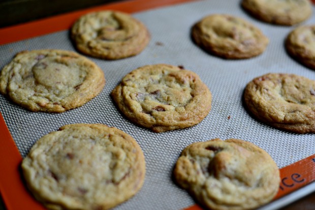 Butterfinger Cookies l SimplyScratch.com (9)