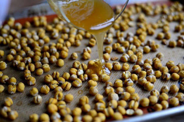 Honey Sesame Roasted Chickpeas l SimplyScratch.com (10)