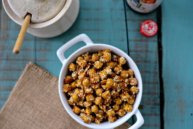 Honey Sesame Roasted Chickpeas l SimplyScratch.com (15)