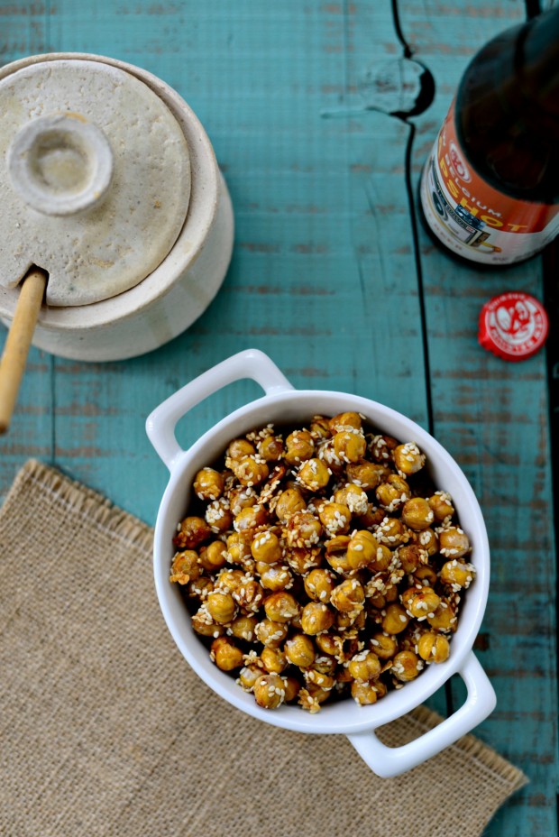 Honey Sesame Roasted Chickpeas l SimplyScratch.com (17)