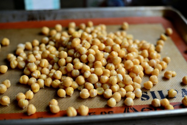 Honey Sesame Roasted Chickpeas l SimplyScratch.com (2)