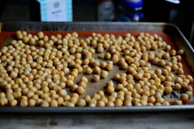 Honey Sesame Roasted Chickpeas l SimplyScratch.com (3)